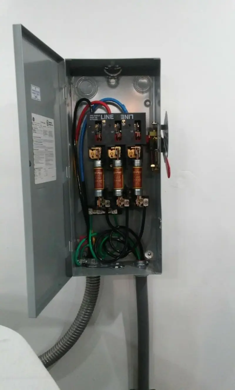 Three-phase disconnect switch installed for Electrical Wiring & Rewiring in Simsbury